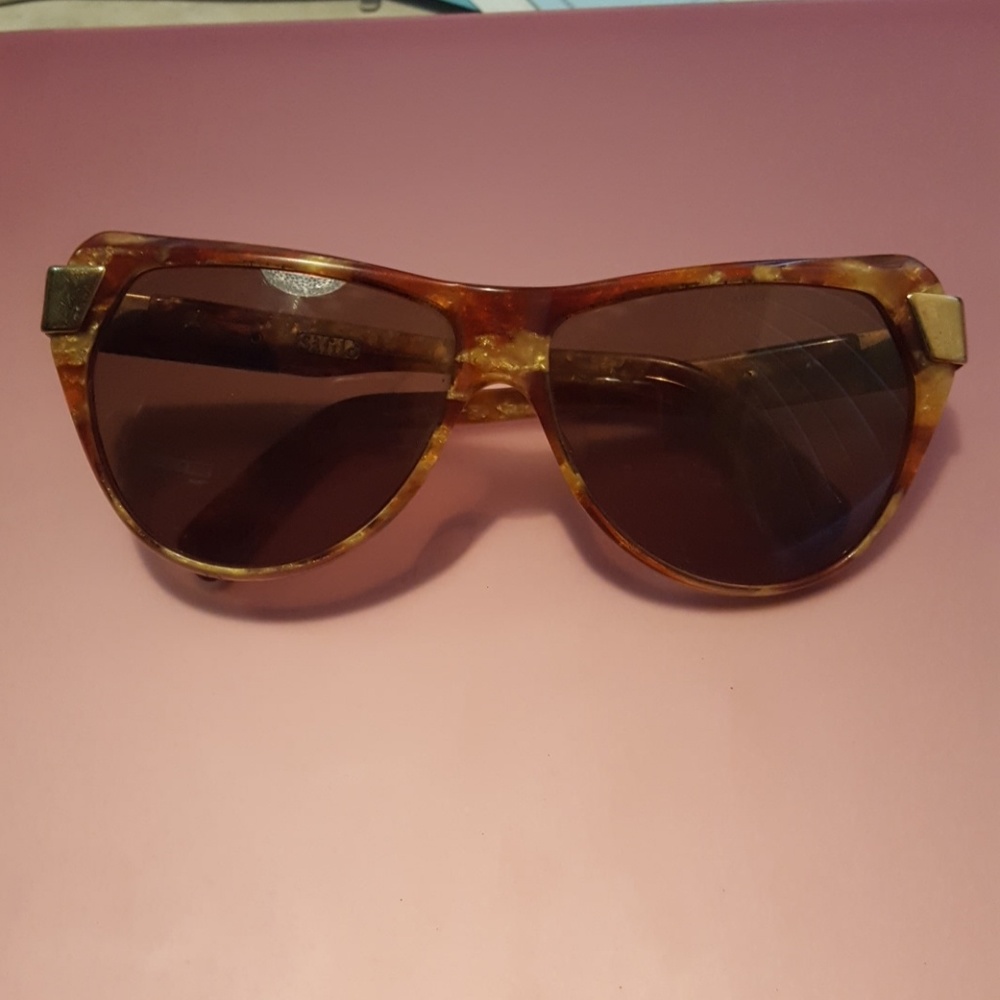 Safilo tortoise sunglasses